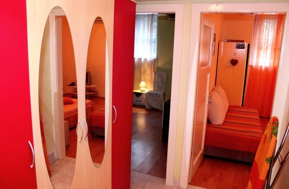Guest House With Garden - Zuvan Split Rum bild
